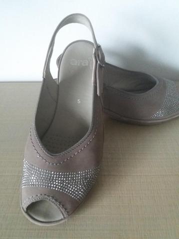Schoenen Ara, maat 38 beschikbaar voor biedingen