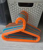 22 kinderkledinghangers, Kinderen en Baby's, Kinderkleding | Overige, Ophalen, Zo goed als nieuw