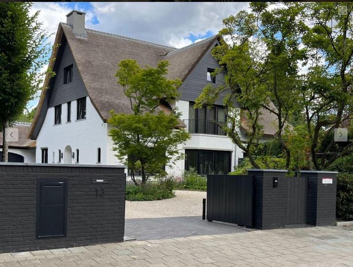 Logixbox - Inbouw Brievenbus voor Pakketten en post, Tuin en Terras, Brievenbussen, Nieuw, Staande brievenbus, Staal, Inbouw, Ophalen of Verzenden