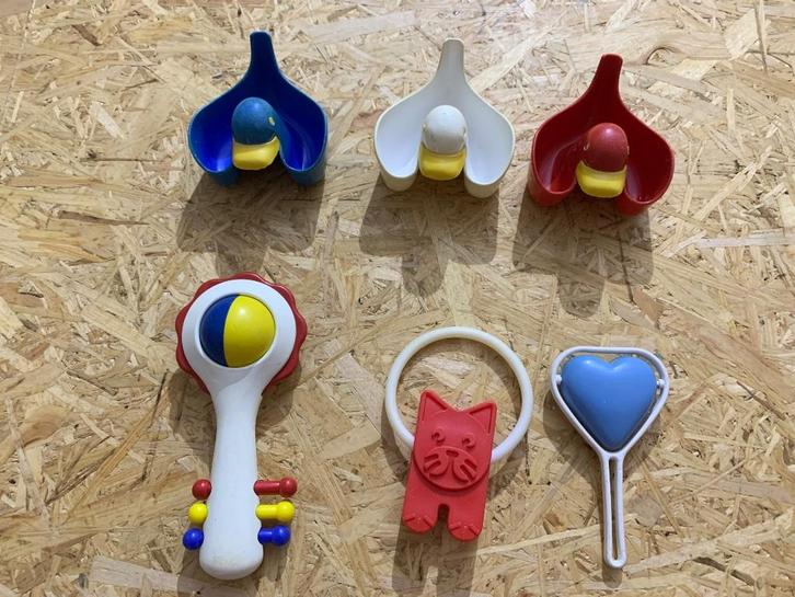 Vintage retro 1981 baby-peuter Speelgoed Chicco, Kinderen en Baby's, Speelgoed | Babyspeelgoed, Zo goed als nieuw, Rammelaar, Met geluid