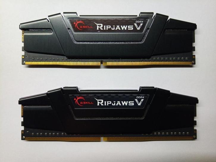 G.Skill Ripjaws V 16gb DDR4 3200 8gb (x2), Computers en Software, RAM geheugen, Gebruikt, Console, 16 GB, DDR4, Ophalen of Verzenden