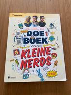 Hetty Helsmoortel - Doeboek voor kleine nerds, Boeken, Ophalen, Hetty Helsmoortel; Lieven Scheire; Henk Rijckaert