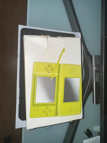 Nintendo DS Lite beschikbaar voor biedingen