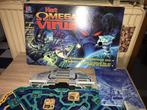 Vintage mb speldoos het omega virus, Hobby en Vrije tijd, Gezelschapsspellen | Bordspellen, Ophalen of Verzenden