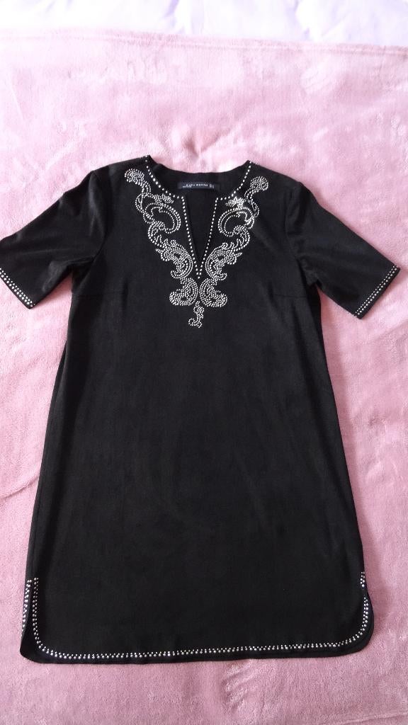 TUNIQUE ZARA EN DAIM NOIRE À CLOUS, Vêtements | Femmes, Blouses & Tuniques, Comme neuf, Taille 38/40 (M), Noir, Enlèvement ou Envoi