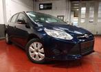 Ford Focus 1.6i Ti-VCT Ambiente * AC * 212 € X 48 / Mois, Zwart, 4 cilinders, 1290 kg, Blauw