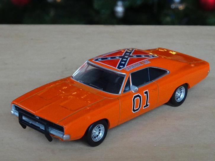 1969 Dodge Charger "General Lee" - 1/43, Hobby & Loisirs créatifs, Voitures miniatures | 1:43, Neuf, Voiture, Enlèvement ou Envoi