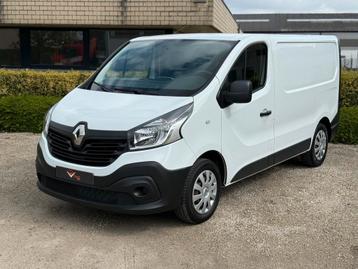 Renault Trafic euro 6 airco navi PERFECTE STAAT +keuring beschikbaar voor biedingen