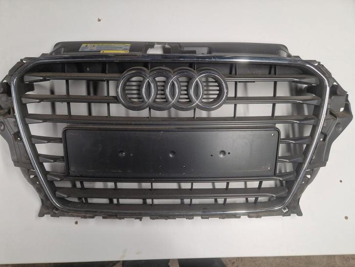 OEM grill Audi A3 8V, Auto-onderdelen, Carrosserie, Audi, Voor, Ophalen of Verzenden
