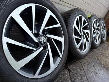 17 inch MG 3 MG 4 MG 5 Zs EV velgen Goodyear banden beschikbaar voor biedingen