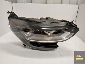 Renault Megane IV Ledlamp volledig rechts beschikbaar voor biedingen
