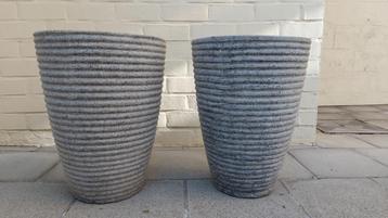 Vases de jardin en pierre de béton