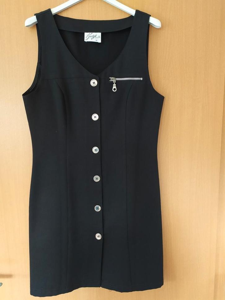 Zwarte overgooier maat 36, Kleding | Dames, Jurken, Zo goed als nieuw, Maat 36 (S), Zwart, Boven de knie, Ophalen of Verzenden