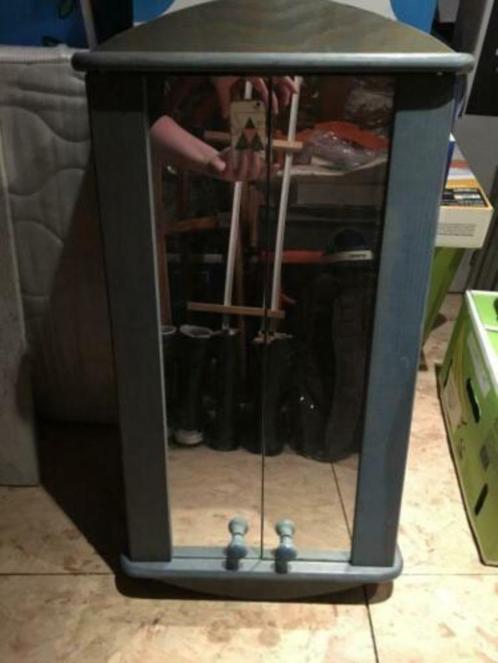 Spiegelkastje Ikea met 2 legplanken, Huis en Inrichting, Badkamer | Badkamermeubels, Gebruikt, Spiegelkast, Minder dan 100 cm