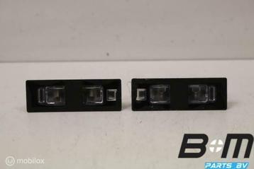 Set LED kentekenplaat verlichting Audi Q2 8W6943021 beschikbaar voor biedingen