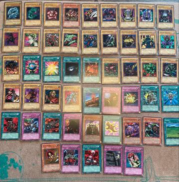 Starter deck Kaiba 1st edition (Spaans), Enlèvement ou Envoi, Comme neuf