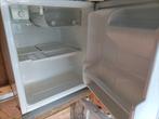 Petit réfrigérateur avec petit congélateur qui fonctionne bi, Comme neuf, Enlèvement ou Envoi