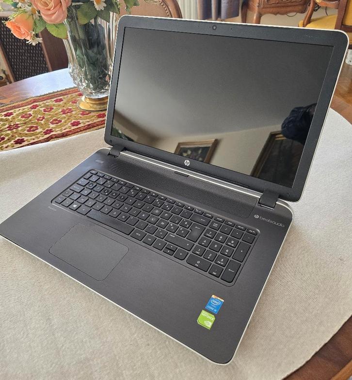 Portable HP 17", Computers en Software, Windows Laptops, Gebruikt, 17 inch of meer, SSD, 16 GB, Azerty, Ophalen