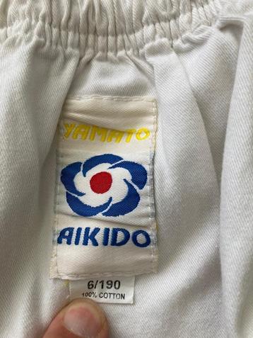 Aikido kleding beschikbaar voor biedingen