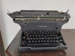 oude typemachine, merk Underwood, Enlèvement, Utilisé
