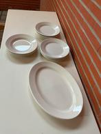 Oude vintage borden Boch 12 dessertborden/ovale schaal wit, Huis en Inrichting, Keuken | Servies, Ophalen, Gebruikt, Bord(en)