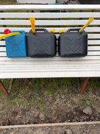 Jerrycans, Ophalen