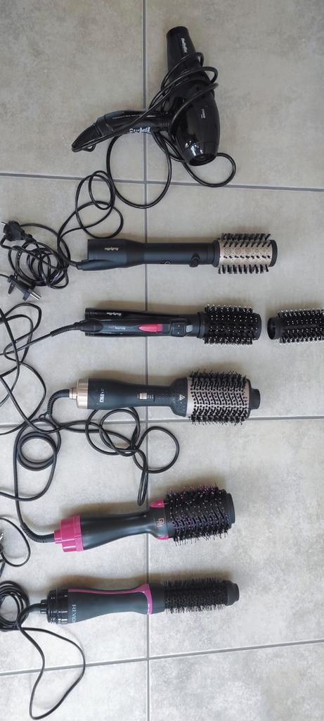 Sèche-cheveux et 5 brosses électriques différentes à lisser/, Bijoux, Sacs & Beauté, Beauté | Soins des cheveux, Sèche-cheveux