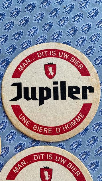 Jupiler biervilt antiek 46 stuks beschikbaar voor biedingen
