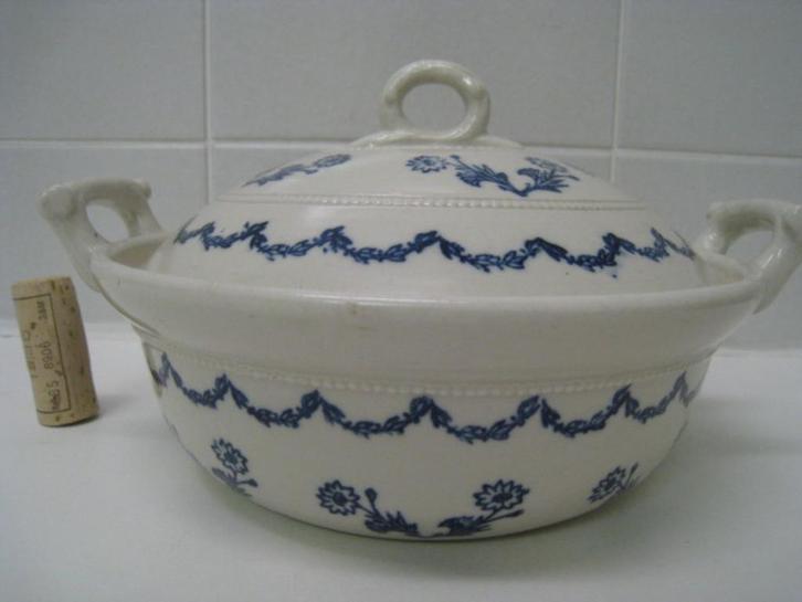 Pot met deksel in porselein, fabrikant Revol uit Saint-Uze, Verzamelen, Porselein, Kristal en Bestek, Porselein, Ophalen