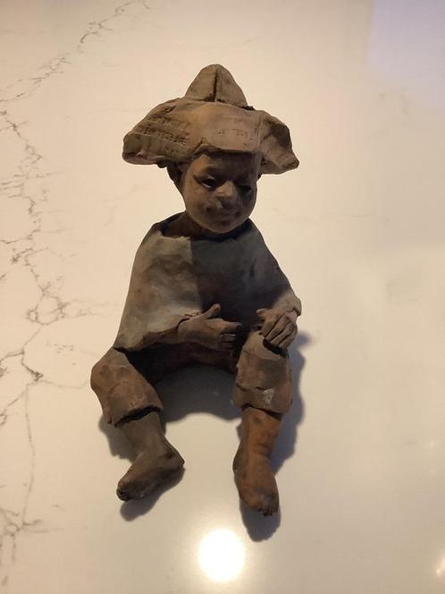 Papieren hoedje ,onder stolp 1996 !, Antiquités & Art, Art | Sculptures & Bois, Enlèvement