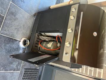Bbq beschikbaar voor biedingen