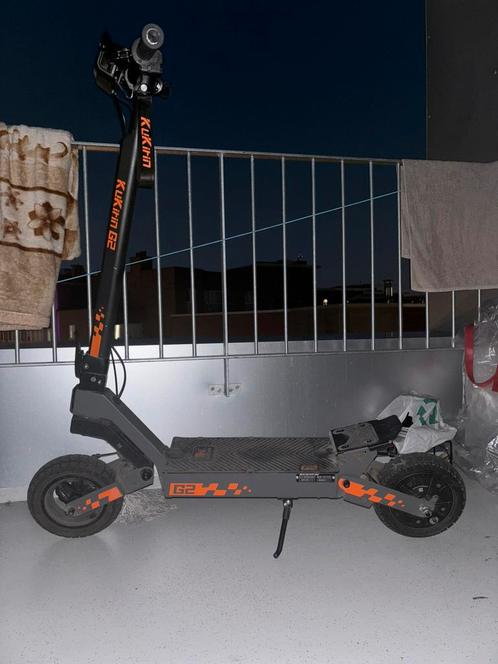 Kukirin G2, Fietsen en Brommers, Steps, Zo goed als nieuw, Ophalen