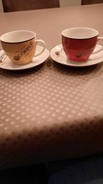 2 koffietassen met onderbord., Ophalen of Verzenden, Zo goed als nieuw
