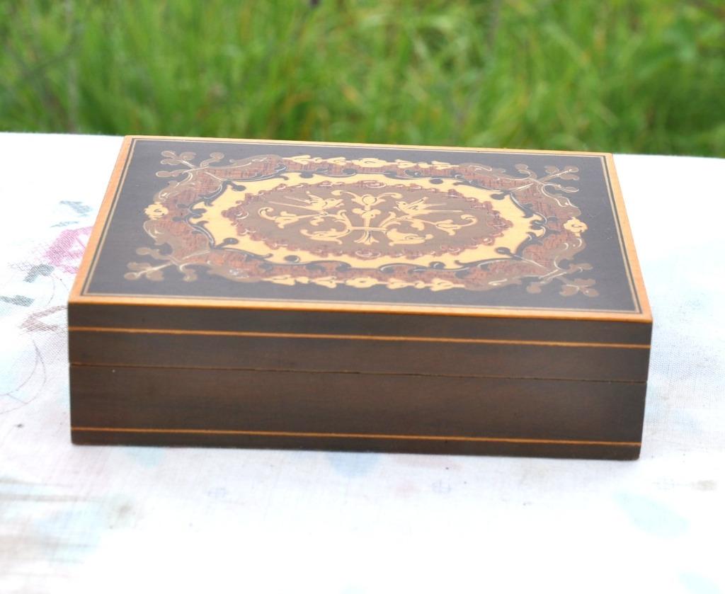 coffret a bijoux bois laqué imitation marqueterie, Antiquités & Art, Enlèvement ou Envoi