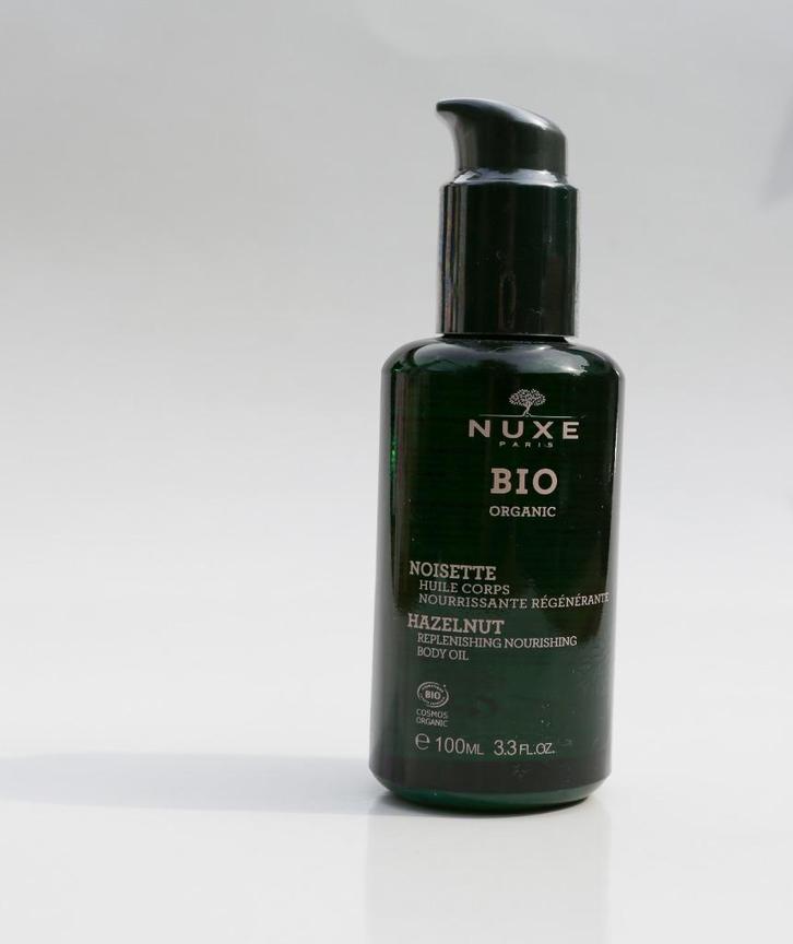 Nuxe - Biologische lichaamsolie met hazelnoot - NIEUW, Handtassen en Accessoires, Uiterlijk | Lichaamsverzorging, Nieuw, Bodylotion, Crème of Olie