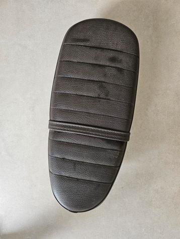 Selle Dax brun foncé  beschikbaar voor biedingen
