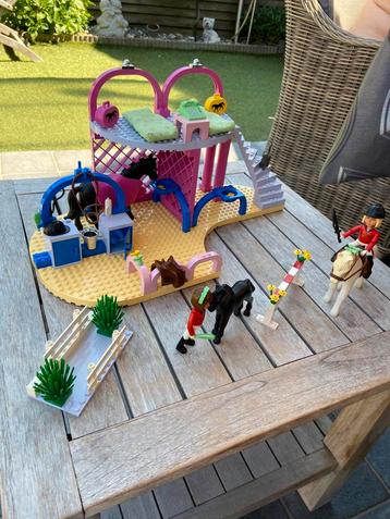 Lego Belville manege 5880, Enlèvement, Comme neuf, Ensemble complet, Lego