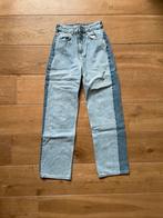 Tweekleurige jeansbroek van Pull & Bear. Maat 32, Vêtements | Femmes, Jeans, W27 (confection 34) ou plus petit, Comme neuf, Bleu