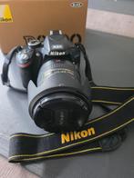 Nikon D3200 + Nikon Nikkor Lens 18-200mm+ 2 opbergtassen., Audio, Tv en Foto, Fotocamera's Digitaal, Ophalen, Zo goed als nieuw