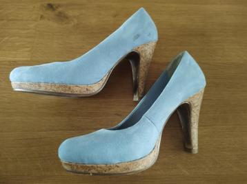 Pumps licht blauw Marco Tozzi maat 36 beschikbaar voor biedingen