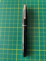 Parker 17 Lady 14k nib made in England fountain pen, Enlèvement ou Envoi, Parker