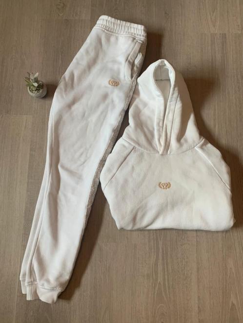 Trainingspak Clean Nutrition, Kleding | Heren, Heren-kledingpakketten, Zo goed als nieuw, Maat 52/54 (L), Ophalen of Verzenden