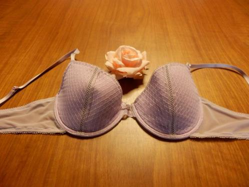 (49) - soutien gorge femme t.90b lilas, Vêtements | Femmes, Sous-vêtements & Lingerie, Soutien-gorge, Enlèvement ou Envoi