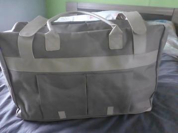 Sac de voyage gris et beige, Neuf