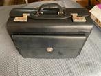 Vintage lederen pilotenkoffer, Handtassen en Accessoires, Koffers, Ophalen, Zo goed als nieuw, Leer, Slot