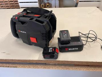 Compacte accu stofzuiger Wurth beschikbaar voor biedingen