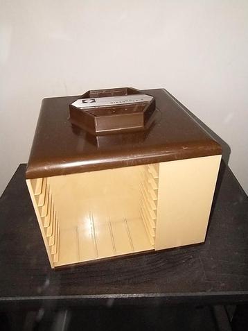 Girandola cassette beschikbaar voor biedingen