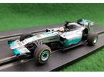 Carrera Go: Mercedes-Benz F1 W06 L.Hamilton Nr.44, Enfants & Bébés, Jouets | Circuits, Électrique, Enlèvement ou Envoi, Carrera