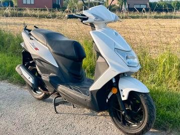 SYM Orbit III klasse A beschikbaar voor biedingen