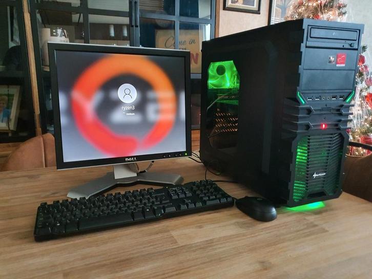 Amd ryzen3 2200G 8gb/ssd/1TB/GTS450 win11, Computers en Software, Desktop Pc's, Zo goed als nieuw, HDD, SSD, Gaming, Ophalen